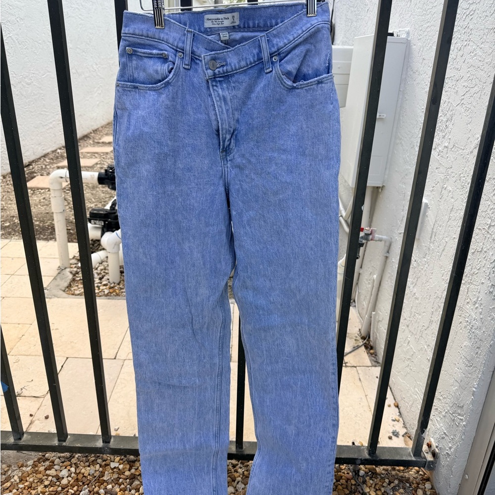 Light Blue Straight Leg Jeans - Curve Love Cross Button